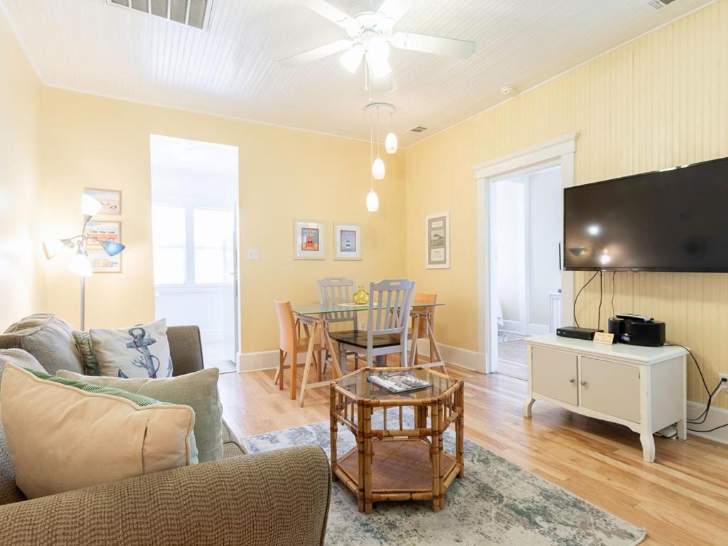 Sea View Cottage Pulau Tybee Luaran gambar